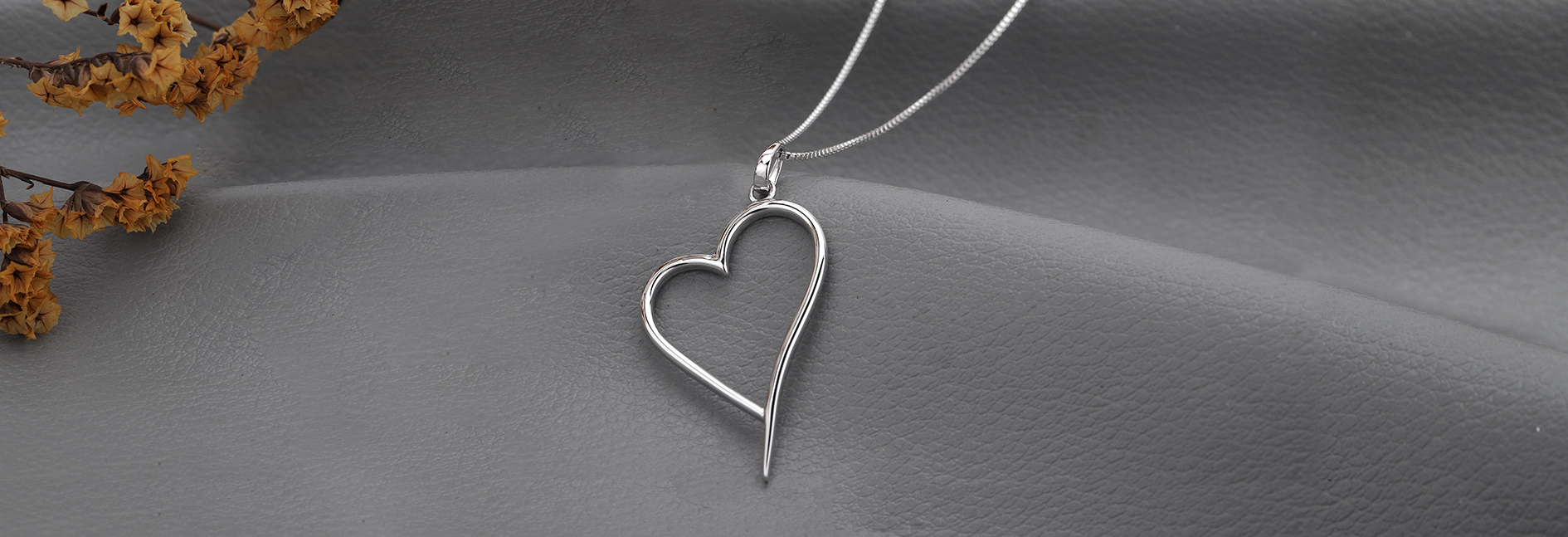 Jewels That Speak Quality